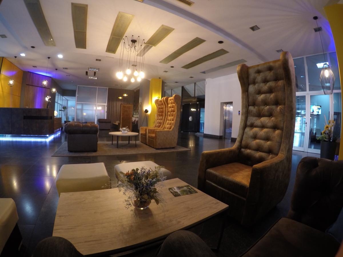 Business Hotel Prijedor Bagian luar foto